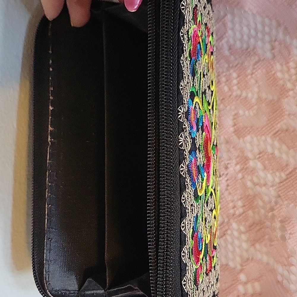 🌸 Floral 🌸Embroidered Crossbody Bag - Picture 6 of 6